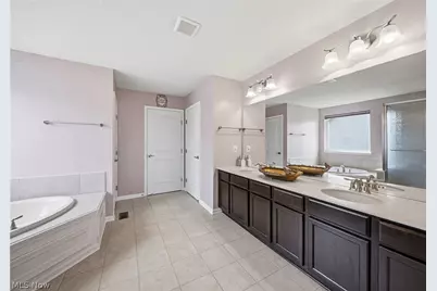 18229 Clare Court, Strongsville, OH 44149 - Photo 23