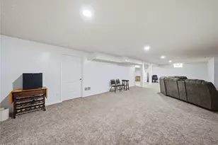 18229 Clare Ct, Strongsville, OH 44149 - Photo 37