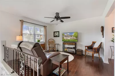821 36th Street NW, Canton, OH 44709 - Photo 7