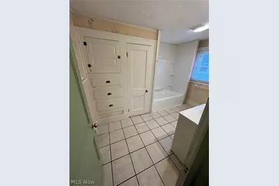 128 Corson Avenue, Akron, OH 44302 - Photo 19