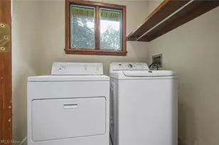482 Junior Ave, Akron, OH 44312 - Photo 21
