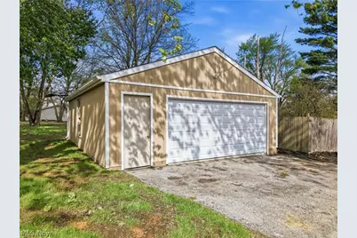 609 S Union Avenue, Salem, OH 44460 - Photo 9