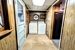 770 Broad St, Conneaut, OH 44030 - Photo 9