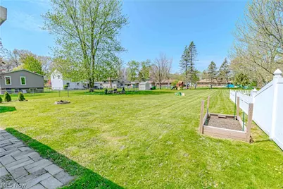 4154 Shelley Drive, North Olmsted, OH 44070 - Photo 5