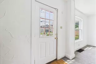 529 Gage St, Akron, OH 44311 - Photo 3