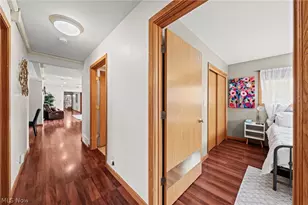 327 S Miller Rd, Akron, OH 44333 - Photo 9
