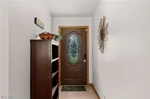 327 S Miller Rd, Akron, OH 44333 - Photo 3