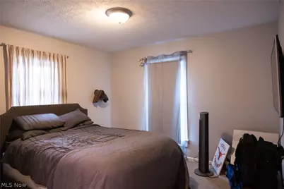 935 E Front Street, Dover, OH 44622 - Photo 29
