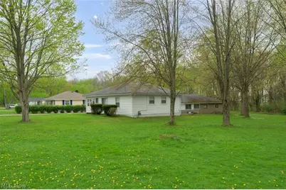 1603 Grandview Road, Lake Milton, OH 44429 - Photo 3