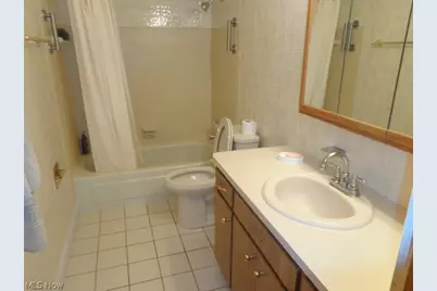 6195 Jamestown Drive, Parma, OH 44134 - Photo 23
