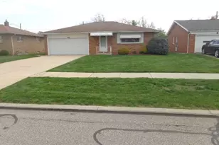 6195 Jamestown Dr, Parma, OH 44134 - Photo 7
