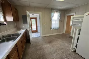 409 East St, Caldwell, OH 43724 - Photo 19