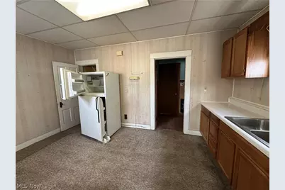 409 East Street, Caldwell, OH 43724 - Photo 7