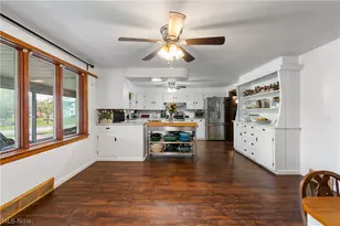 527 W Main St, Dalton, OH 44618 - Photo 11