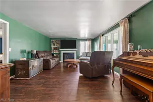 527 W Main St, Dalton, OH 44618 - Photo 7