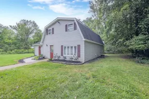6429 Russia Rd, South Amherst, OH 44001 - Photo 5