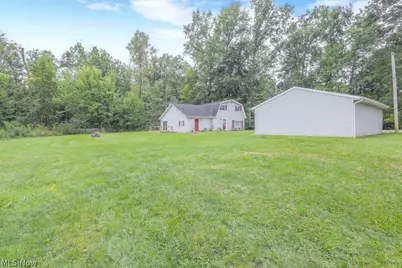 6429 Russia Road, South Amherst, OH 44001 - Photo 15