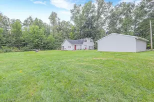 6429 Russia Rd, South Amherst, OH 44001 - Photo 15