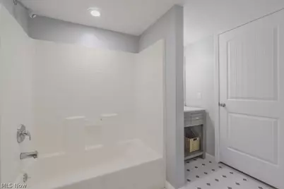 6429 Russia Road, South Amherst, OH 44001 - Photo 23