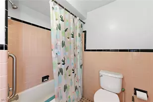 2044 S Belvoir Blvd, South Euclid, OH 44121 - Photo 27