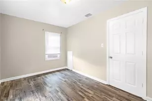 910 Ardella Ave, Akron, OH 44306 - Photo 17