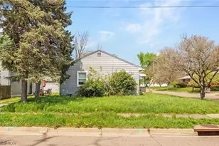 910 Ardella Ave, Akron, OH 44306 - Photo 25