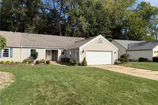 556 Greenside Dr, Painesville Twp, OH 44077 - Photo 3