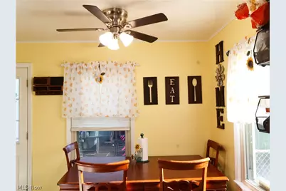 252 Parkgate Avenue, Austintown, OH 44515 - Photo 7