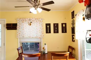 252 Parkgate Ave, Austintown, OH 44515 - Photo 7