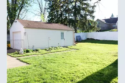 252 Parkgate Avenue, Austintown, OH 44515 - Photo 5