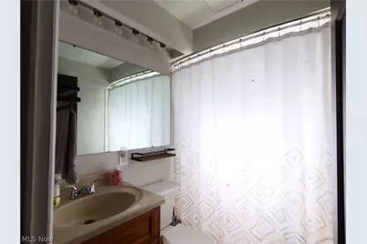 252 Parkgate Avenue, Austintown, OH 44515 - Photo 9