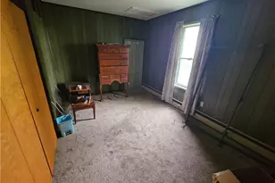 8212 White Rd, Burbank, OH 44214 - Photo 11