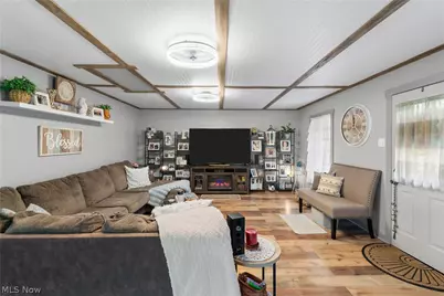 1057 Tremont Avenue NE, East Canton, OH 44730 - Photo 7