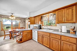 9400 Mennonite Rd, Wadsworth, OH 44281 - Photo 11