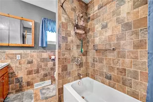 9400 Mennonite Rd, Wadsworth, OH 44281 - Photo 21