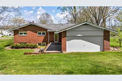 9400 Mennonite Road, Wadsworth, OH 44281 - Photo 7
