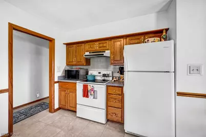 9400 Mennonite Road, Wadsworth, OH 44281 - Photo 9