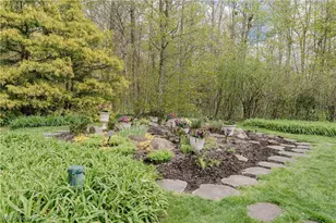 8 Louis Dr, Pepper Pike, OH 44124 - Photo 43