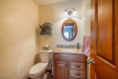 14272 E Hartford Drive, Strongsville, OH 44136 - Photo 17
