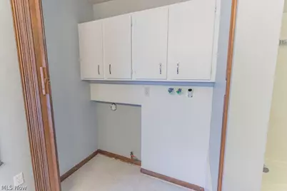 51883 Telegraph, Amherst, OH 44001 - Photo 11