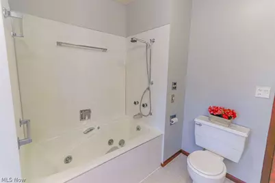 51883 Telegraph, Amherst, OH 44001 - Photo 13