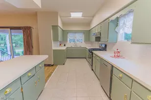 51883 Telegraph, Amherst, OH 44001 - Photo 23