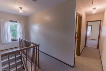 51883 Telegraph, Amherst, OH 44001 - Photo 7
