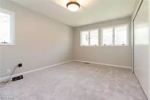 3970 E Meadow Ln, Orange Village, OH 44122 - Photo 27