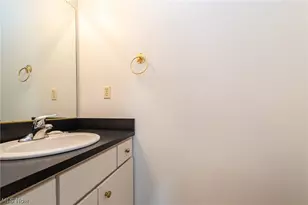3970 E Meadow Ln, Orange Village, OH 44122 - Photo 19