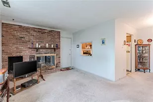 2720 Pease Dr, Rocky River, OH 44116 - Photo 3