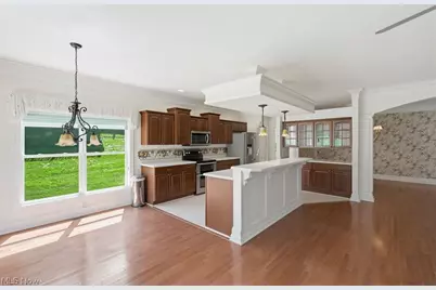 2345 Heron Crest Drive, Cuyahoga Falls, OH 44223 - Photo 9