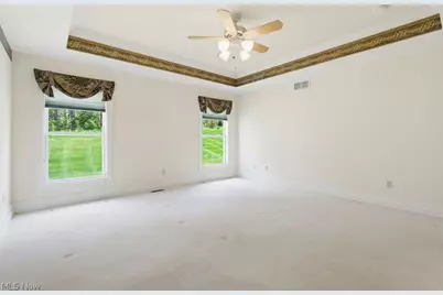 2345 Heron Crest Drive, Cuyahoga Falls, OH 44223 - Photo 15