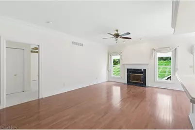 2345 Heron Crest Drive, Cuyahoga Falls, OH 44223 - Photo 7