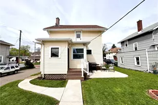 134 Roslyn Ave NW, Canton, OH 44708 - Photo 11